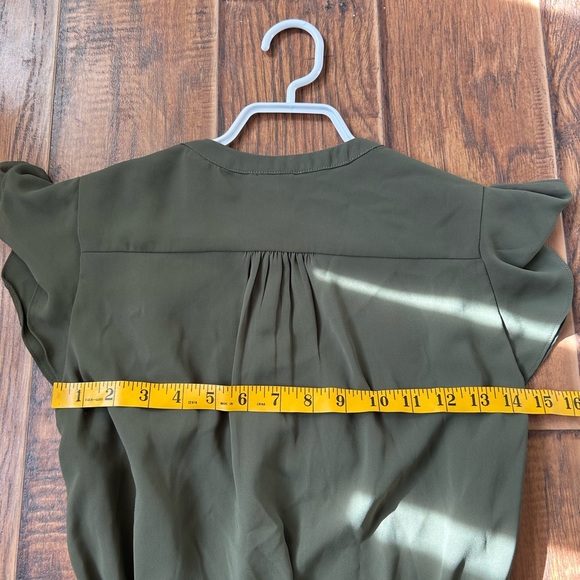 Molly Bracken Green Flutter Sleeve Wrap Midi Dress - Picture 5 of 5